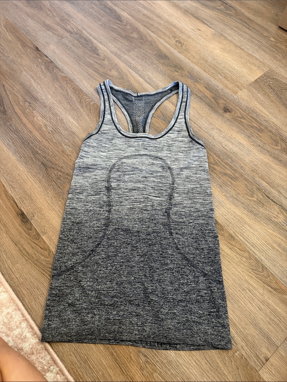 lululemon athletica gray ombré racerback tank